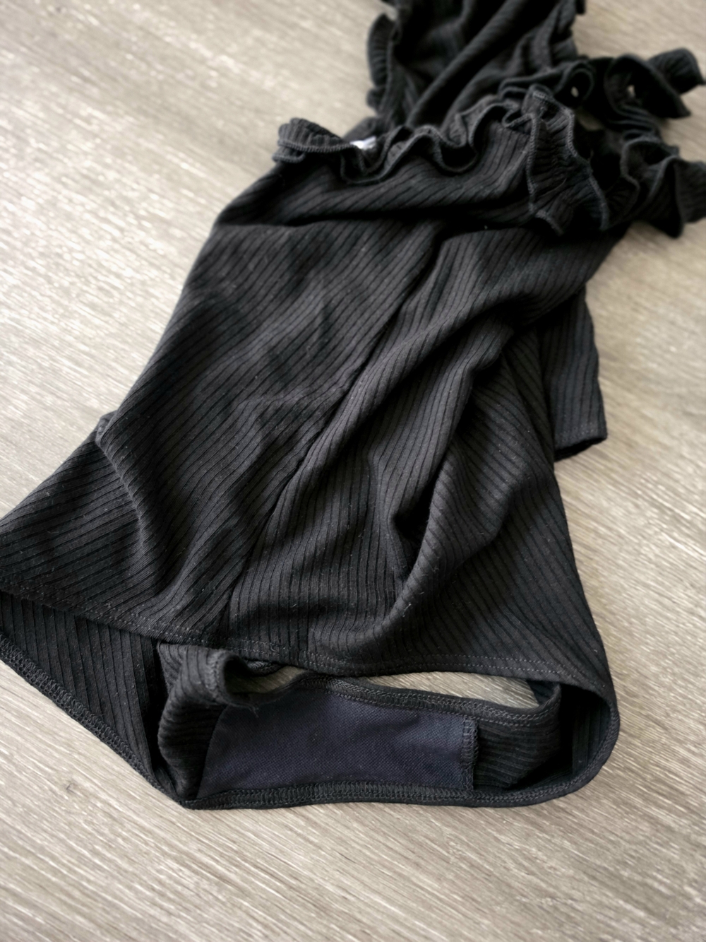 Reformation Black Ribbed Ruffle-Strap Square Neck Tank - Picture 5 of 5